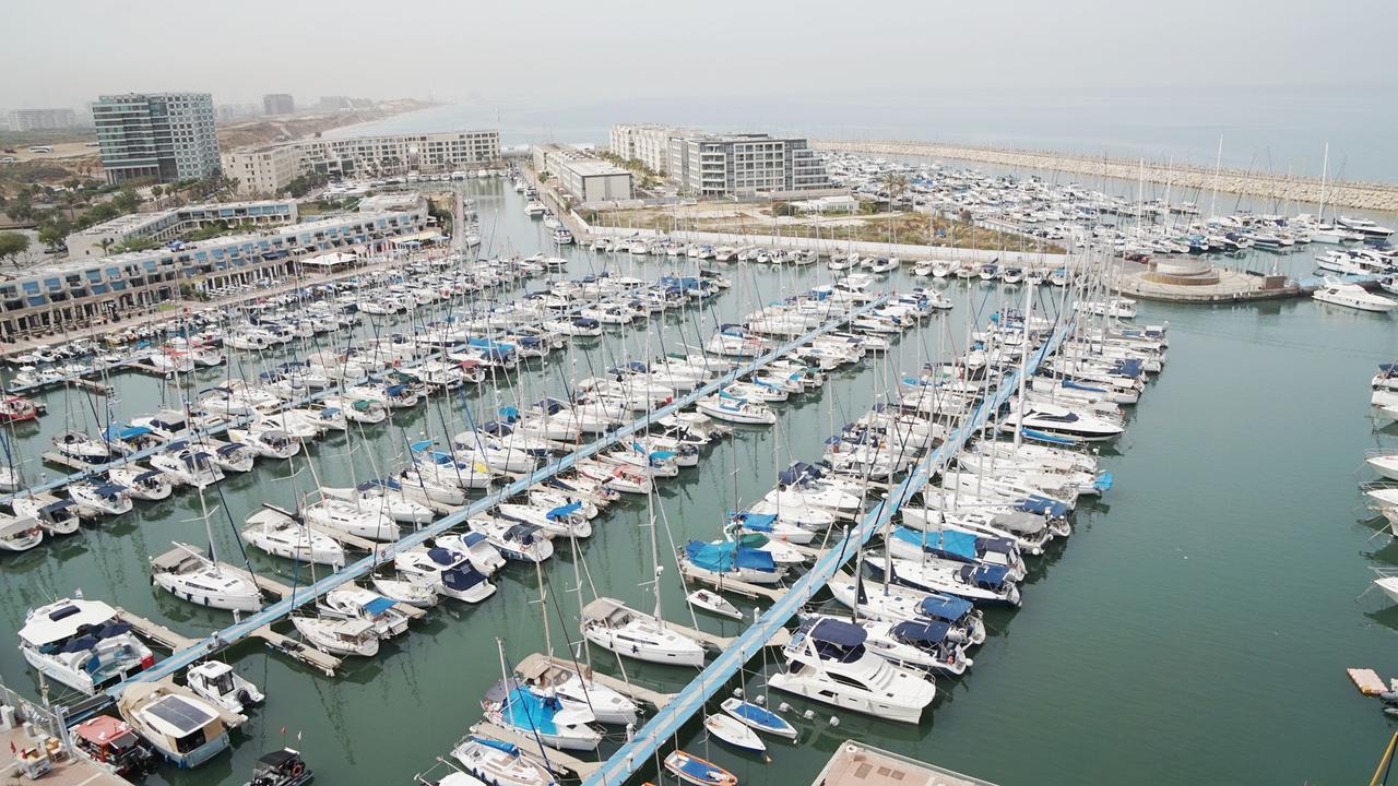 Marina Towers - Herzeliya Herzelia Extérieur photo
